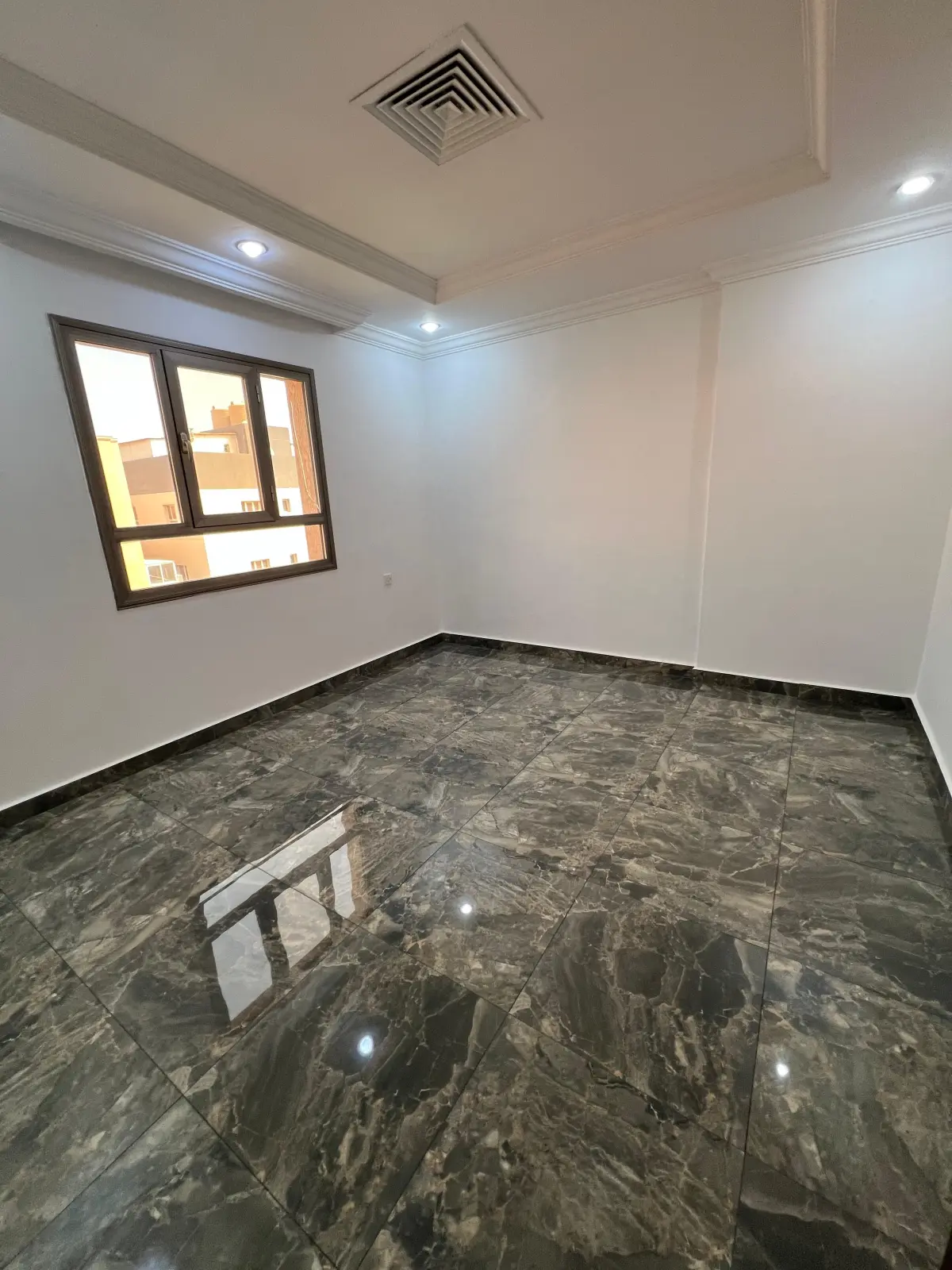 Rent Apartment in Zahra