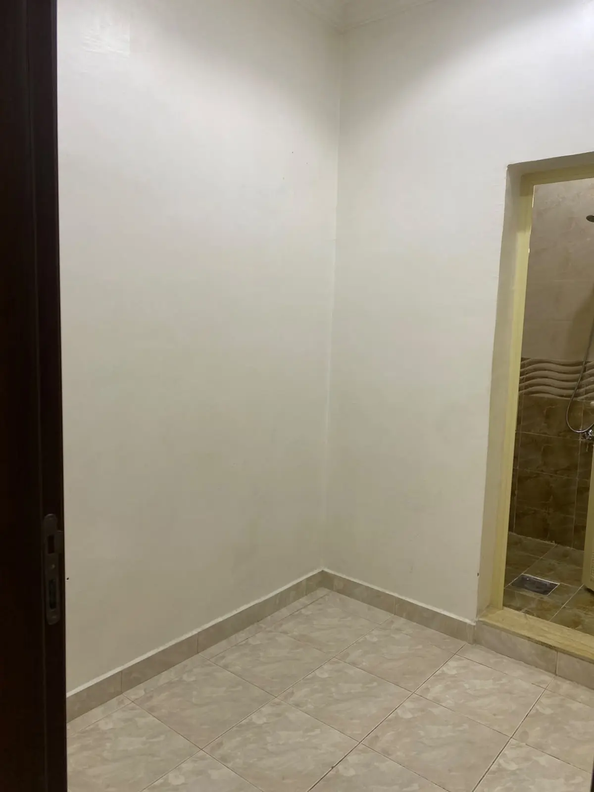 للإيجار شقة في صباح الاحمد السكنية