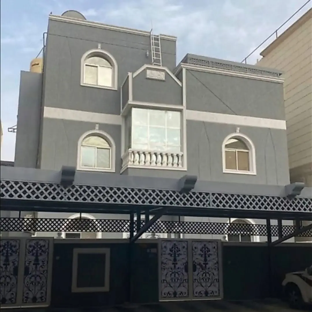 للبيع بيت في سعد العبدالله
