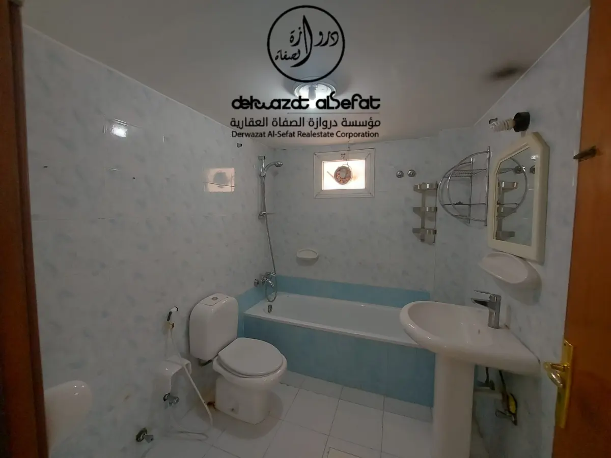 للإيجار شقة في السرة