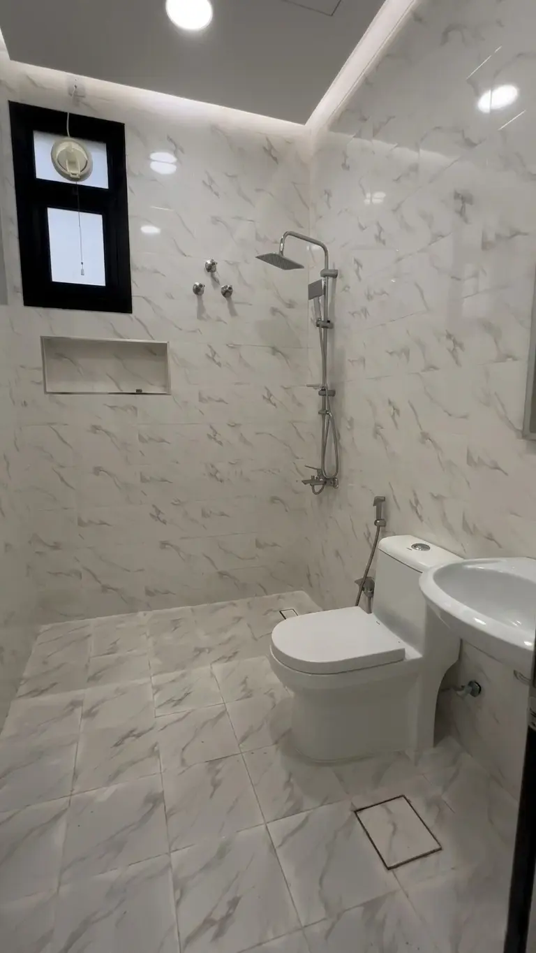 Rent Apartment in Khaitan South New