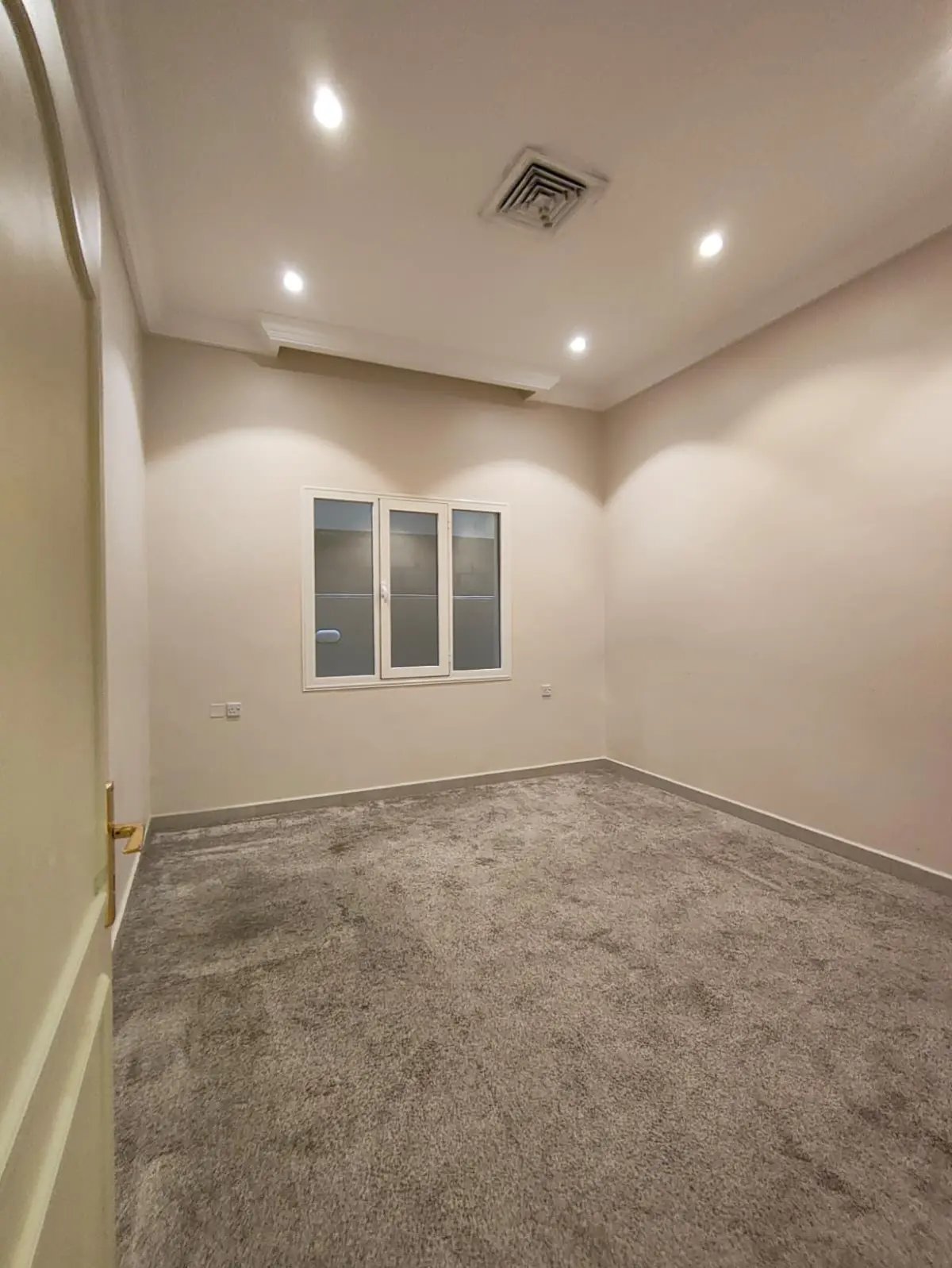 Rent Apartment in Dhaher
