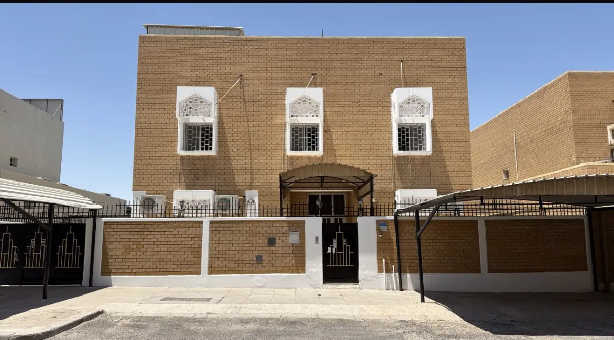 للإيجار بيت في العدان
