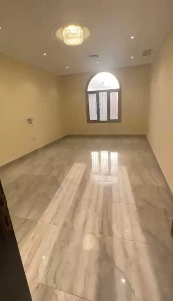 Rent Apartment in West Abdullah Al-Mubarak
