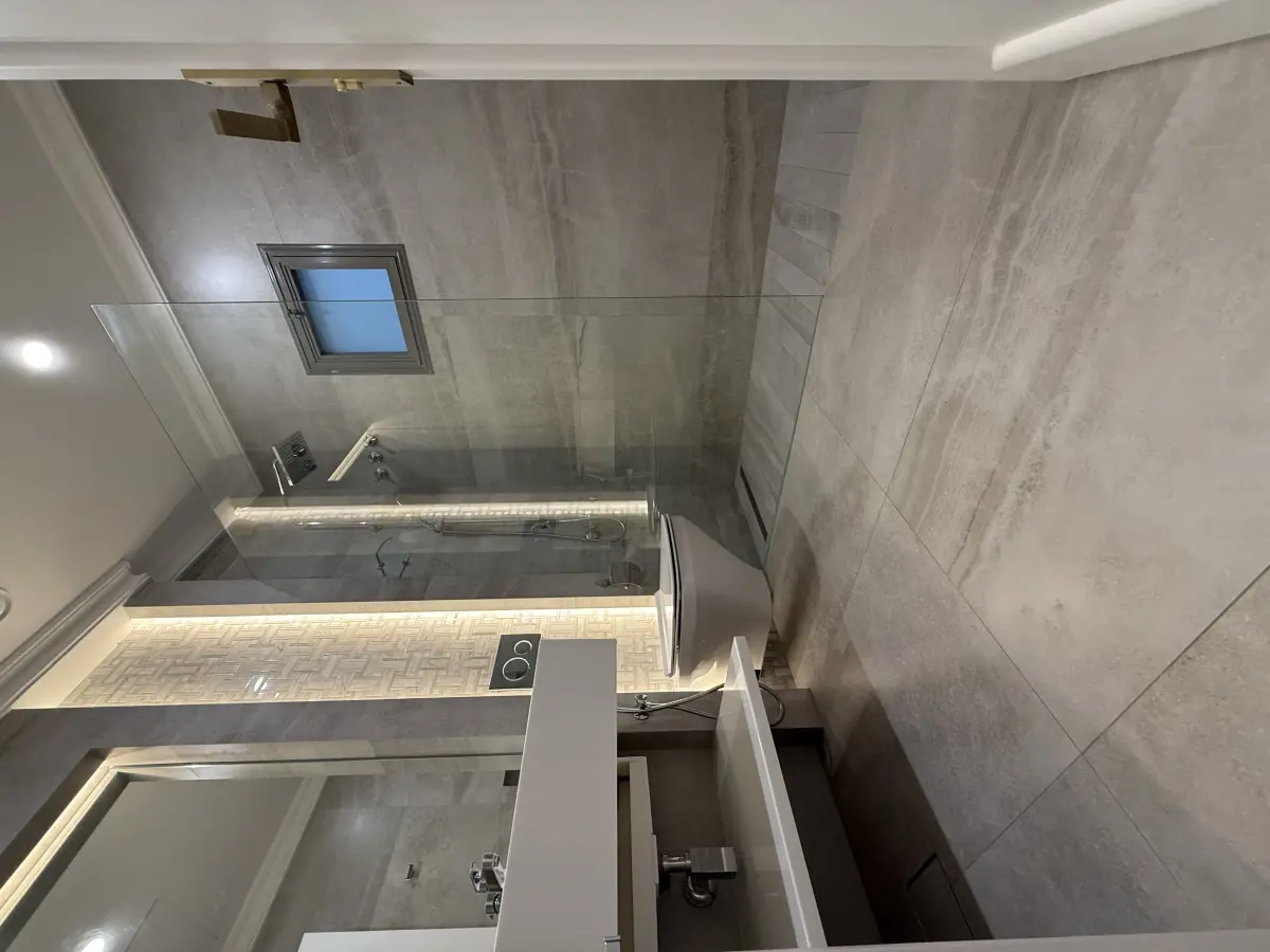 Rent Floor in Siddeeq