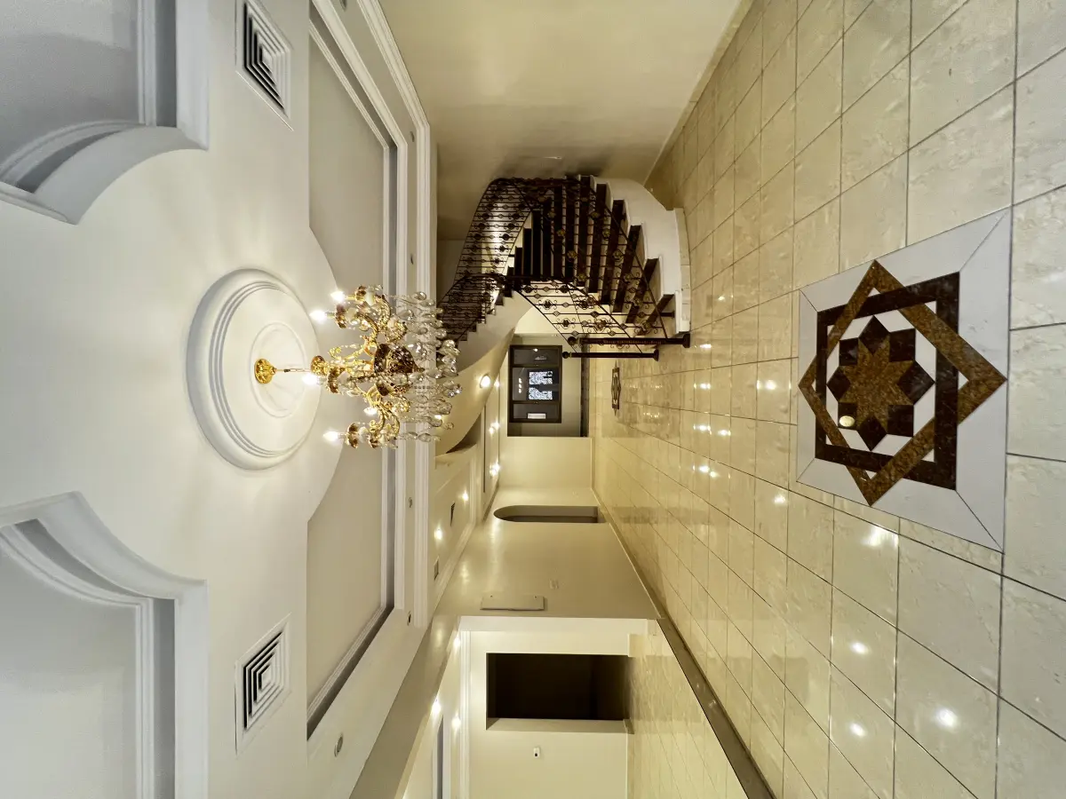 Rent House in Abdullah Al-Mubarak - West Jleeb