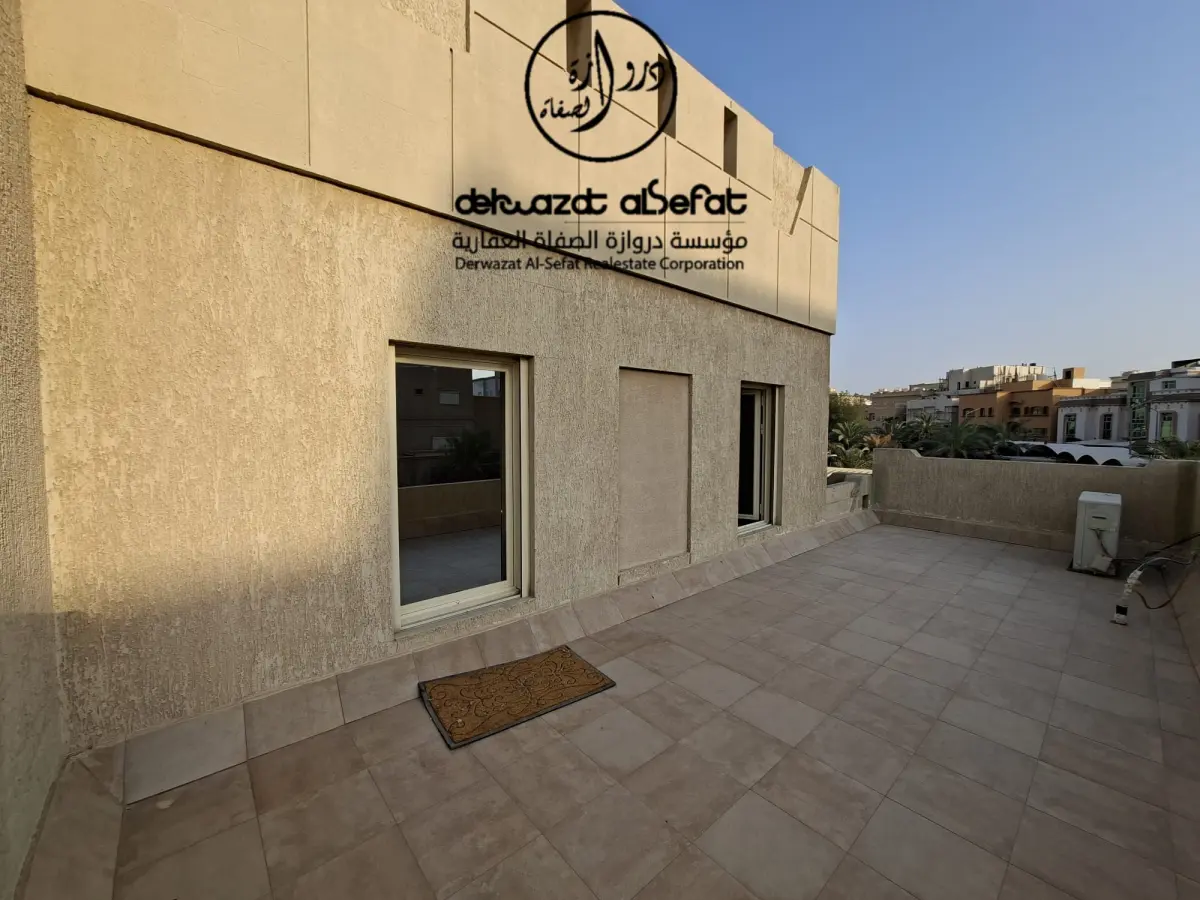 للإيجار شقة في الزهراء