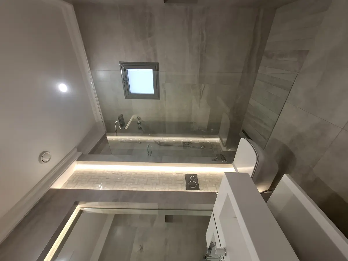 Rent Floor in Siddeeq