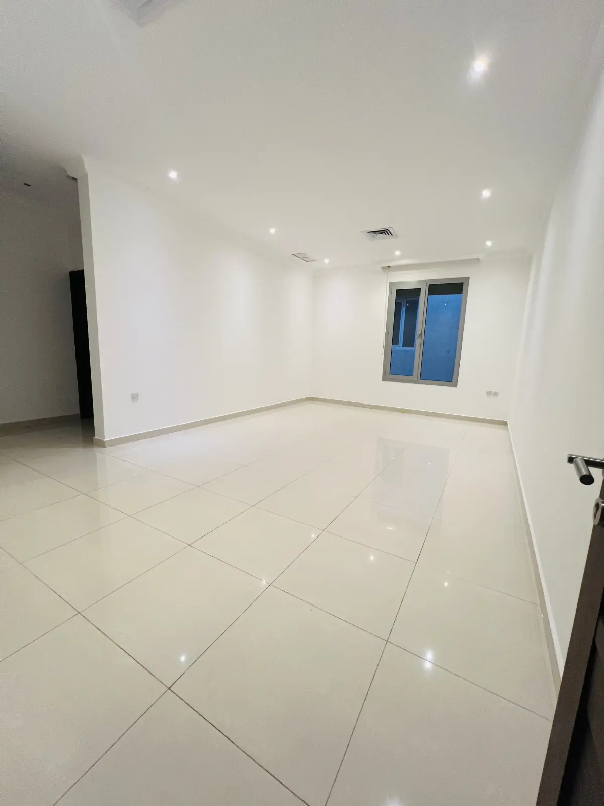 Rent Apartment in Abu Fatira