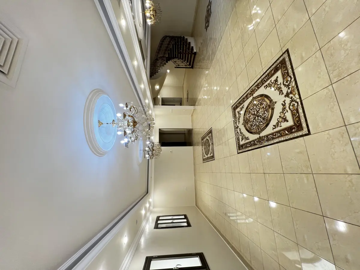 Rent House in Abdullah Al-Mubarak - West Jleeb