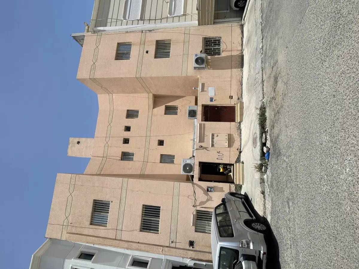 للبيع بيت في الظهر