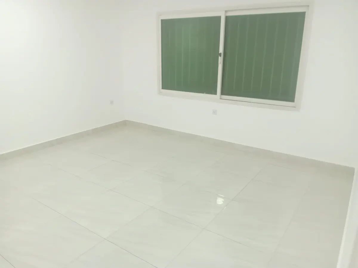 للإيجار شقة في سلوى