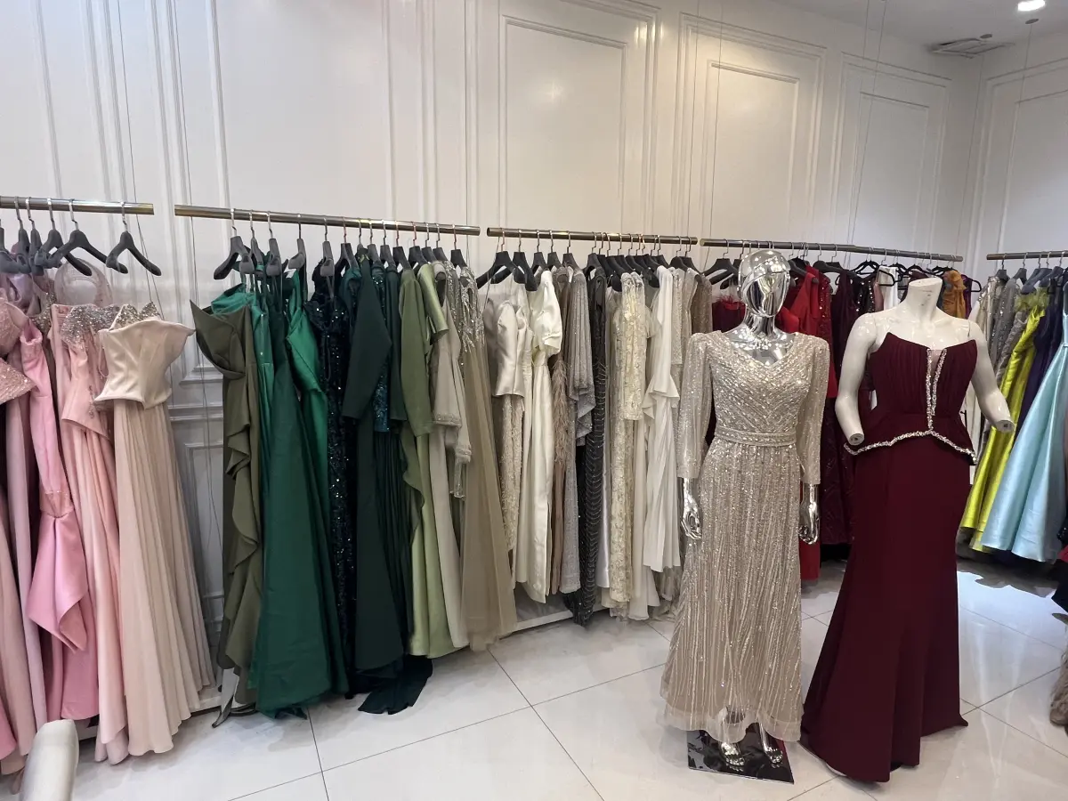 Rent Commercial in Salmiya