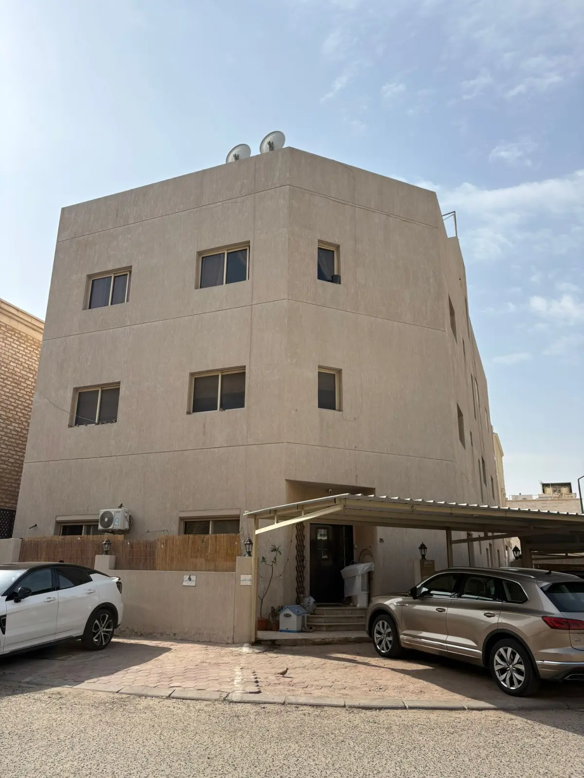 للبيع بيت في الجابرية