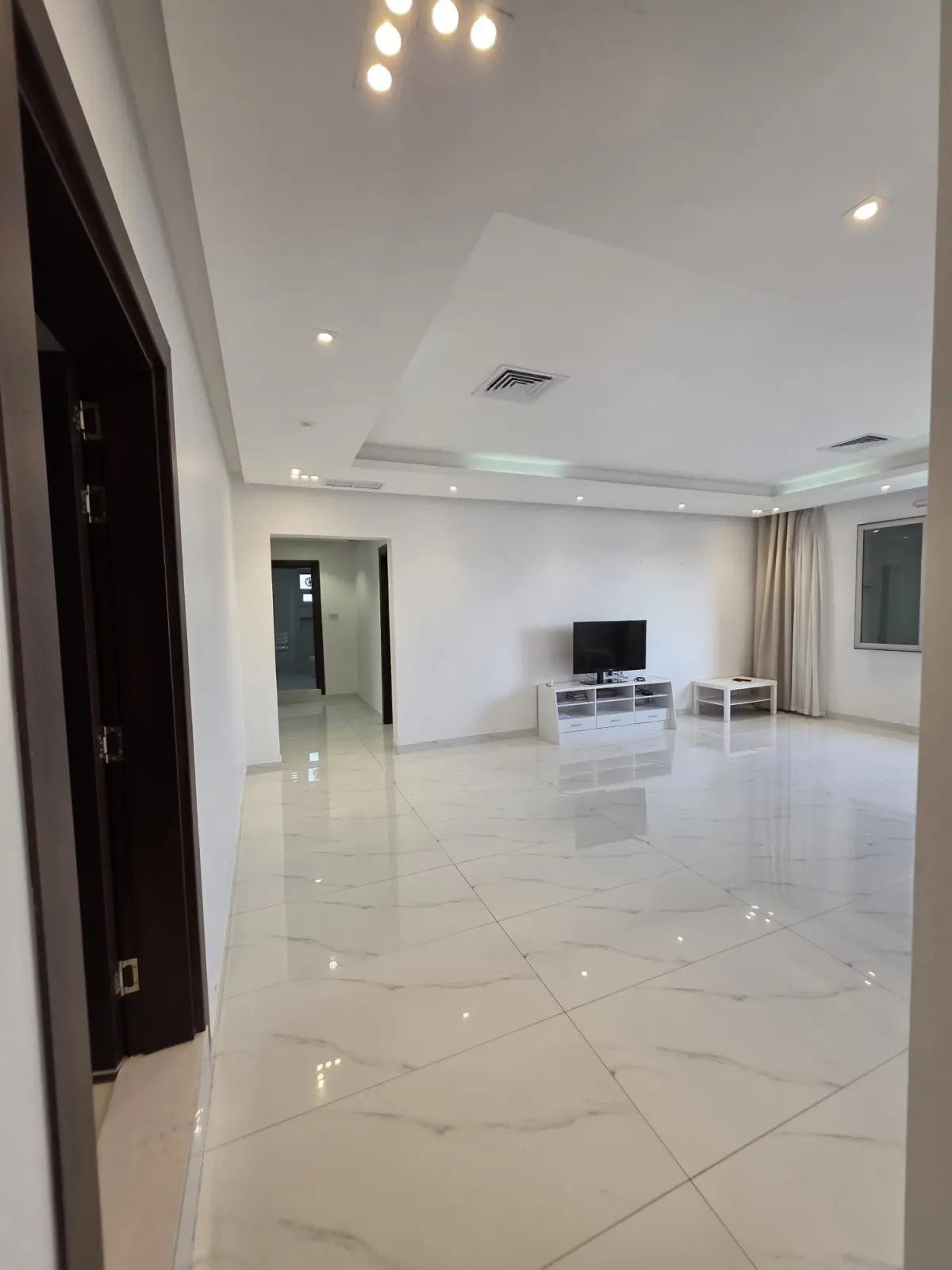 Rent Apartment in Zahra