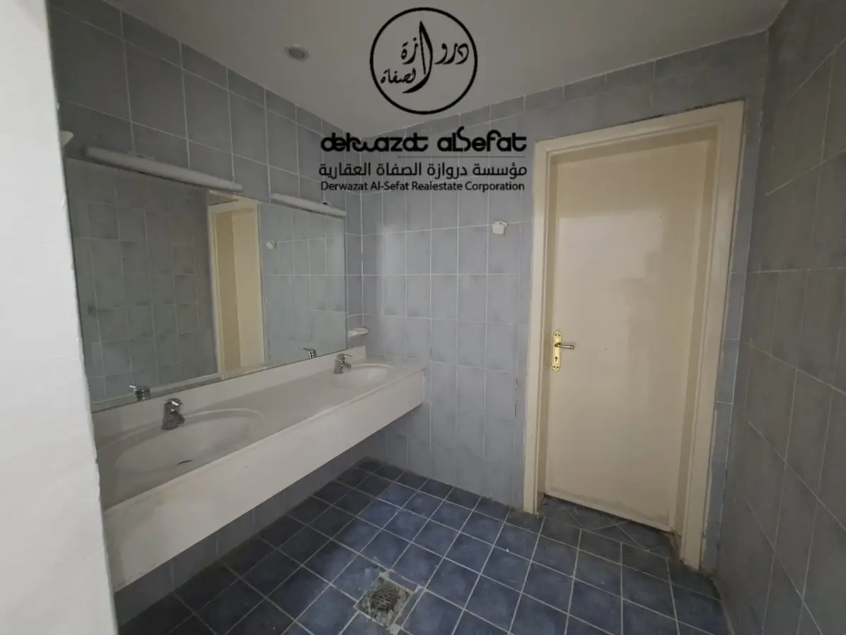 للإيجار بيت في صباح الاحمد السكنية