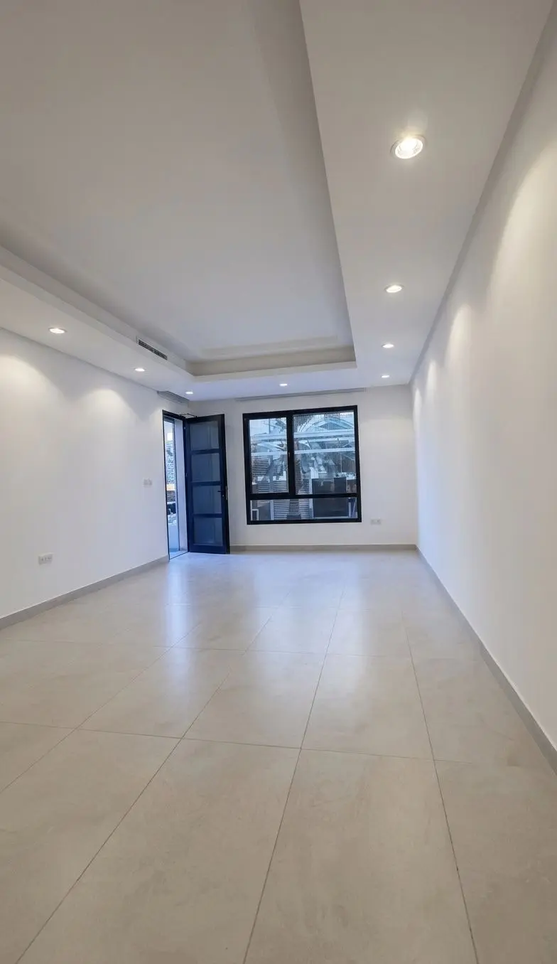 Rent Apartment in Salwa