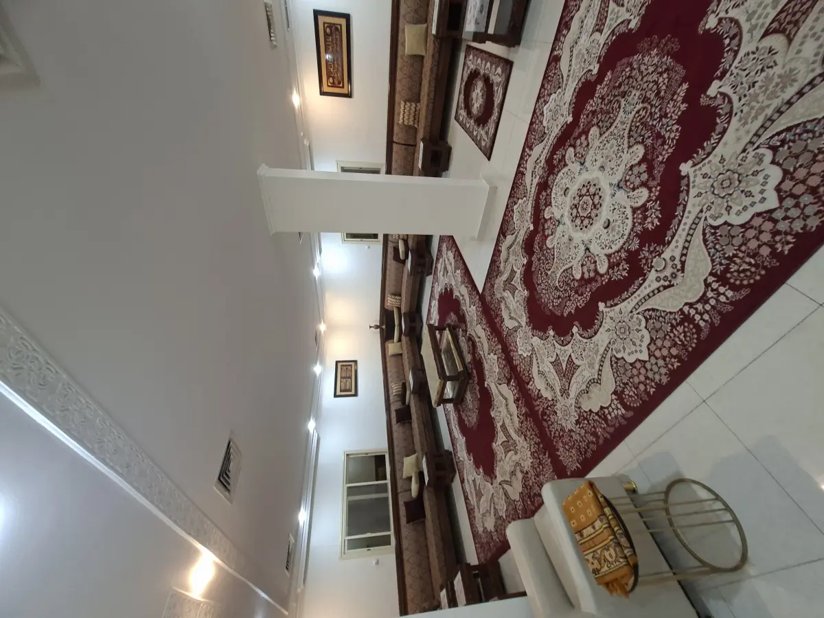 للبيع بيت في العدان