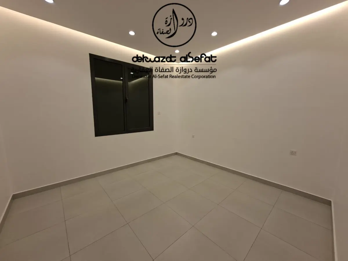 للإيجار شقة في المطلاع