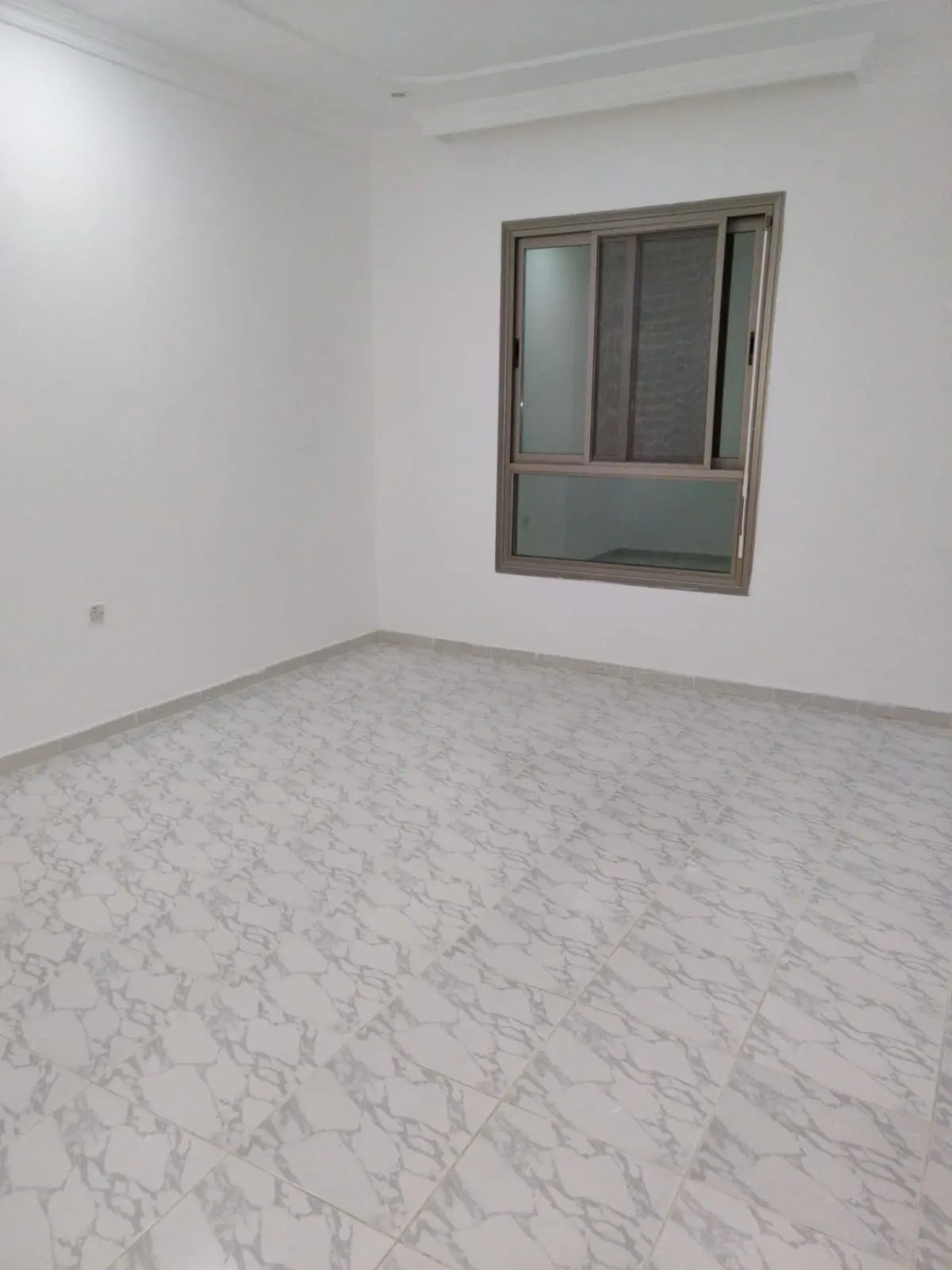 Rent Apartment in Hateen
