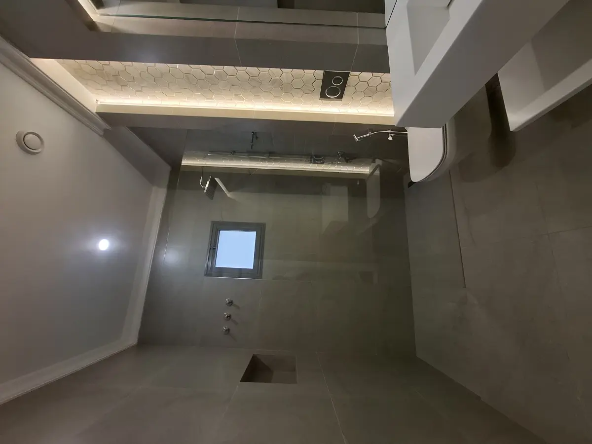 Rent Floor in Siddeeq