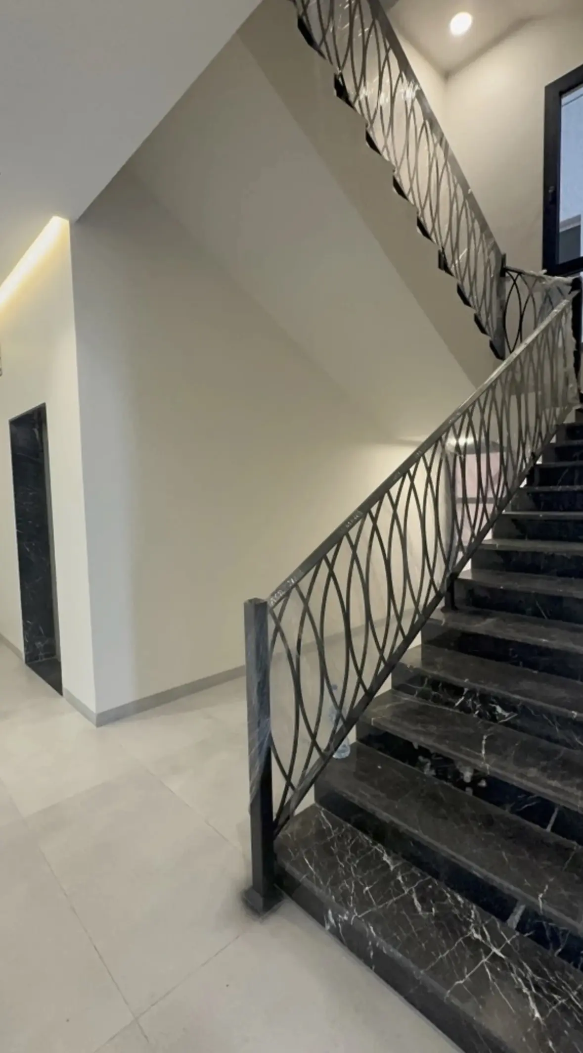 للإيجار بيت في الوفرة السكنية