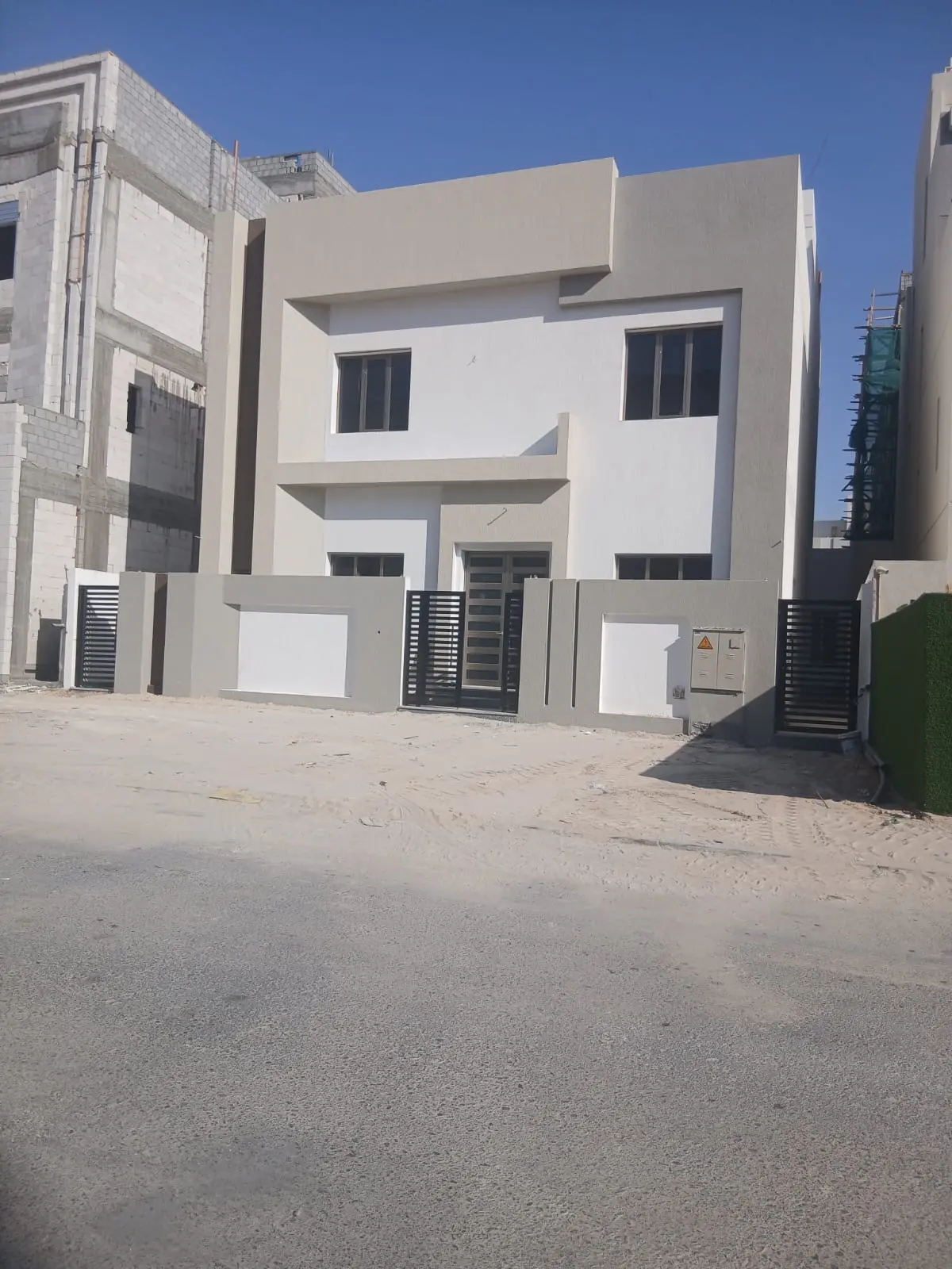للبيع بيت في المطلاع