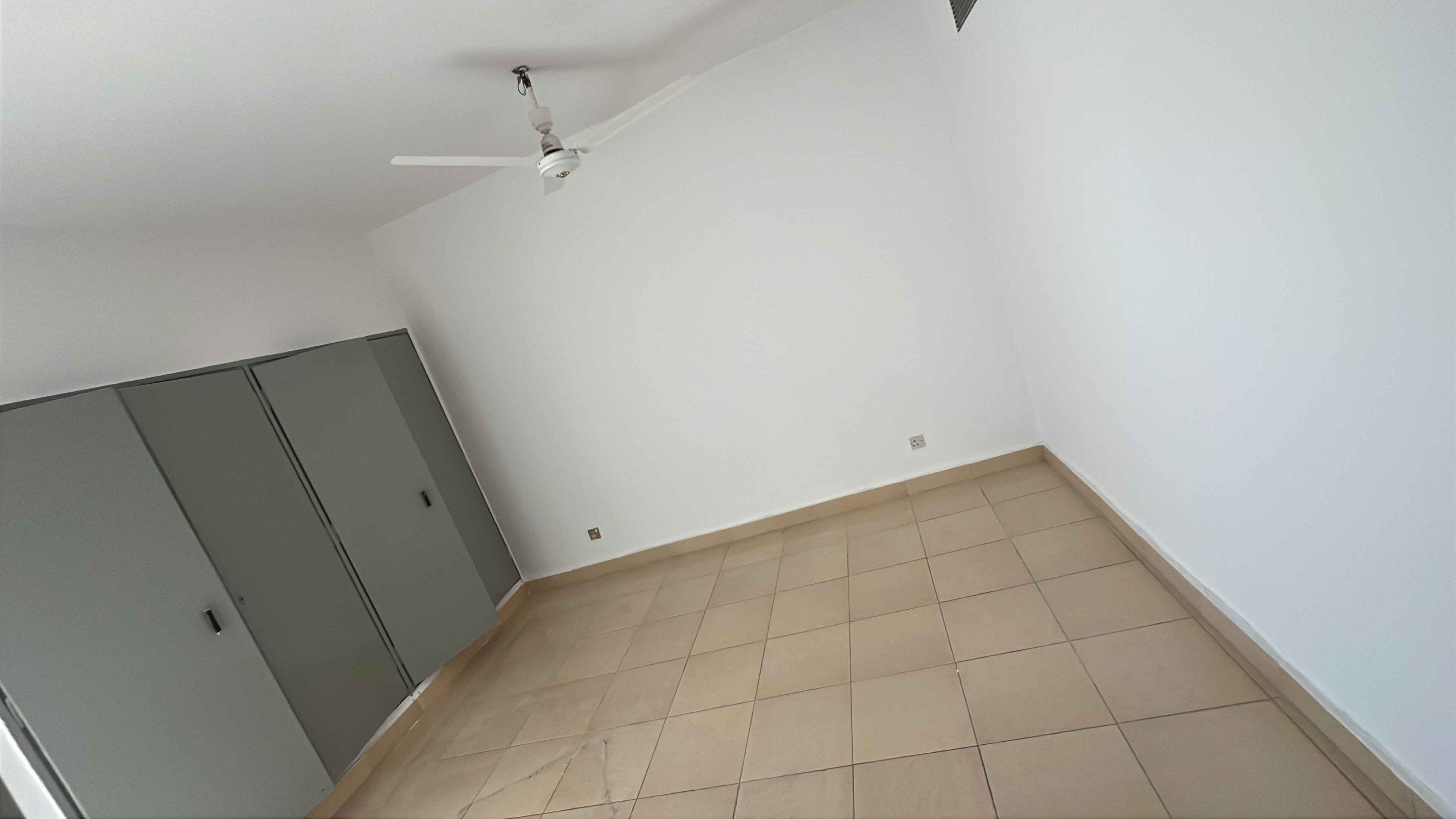 Rent House in Khaitan
