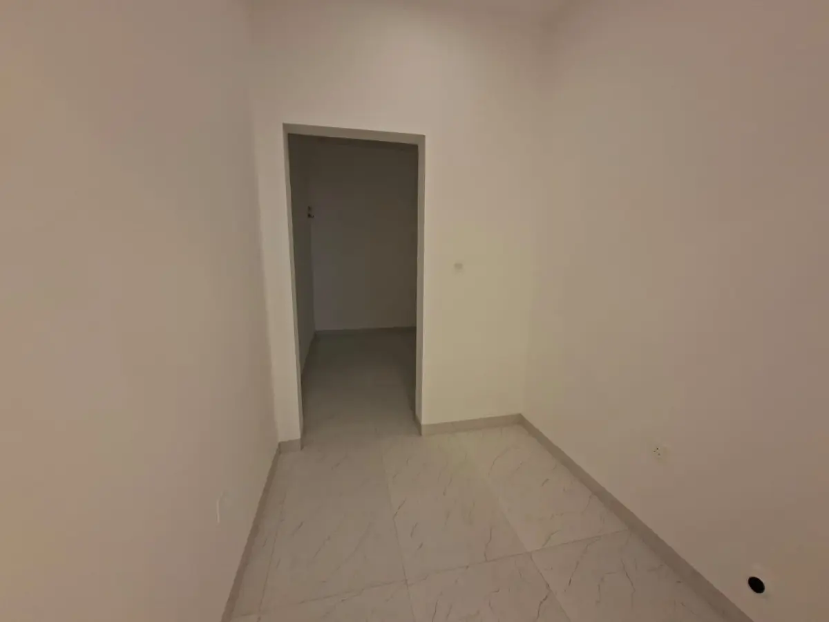 للإيجار دوبلكس في جنوب عبدالله المبارك
