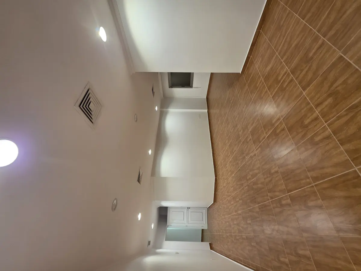 Rent House in Jabriya