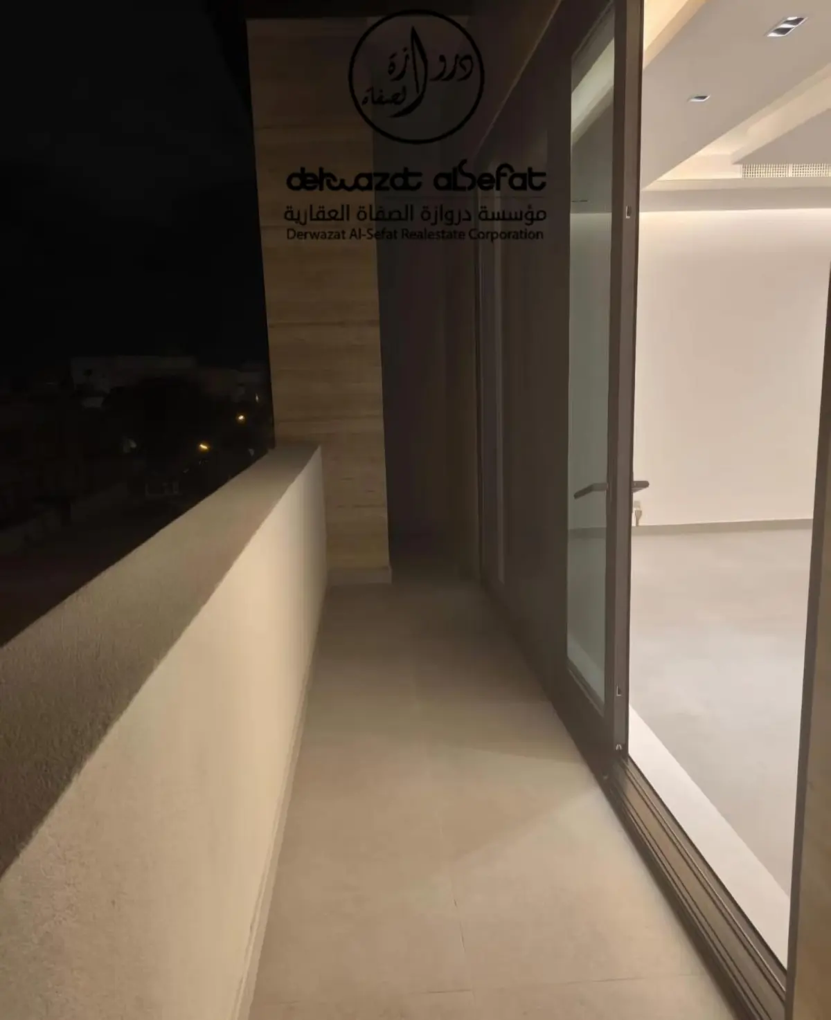 للإيجار دور في مشرف
