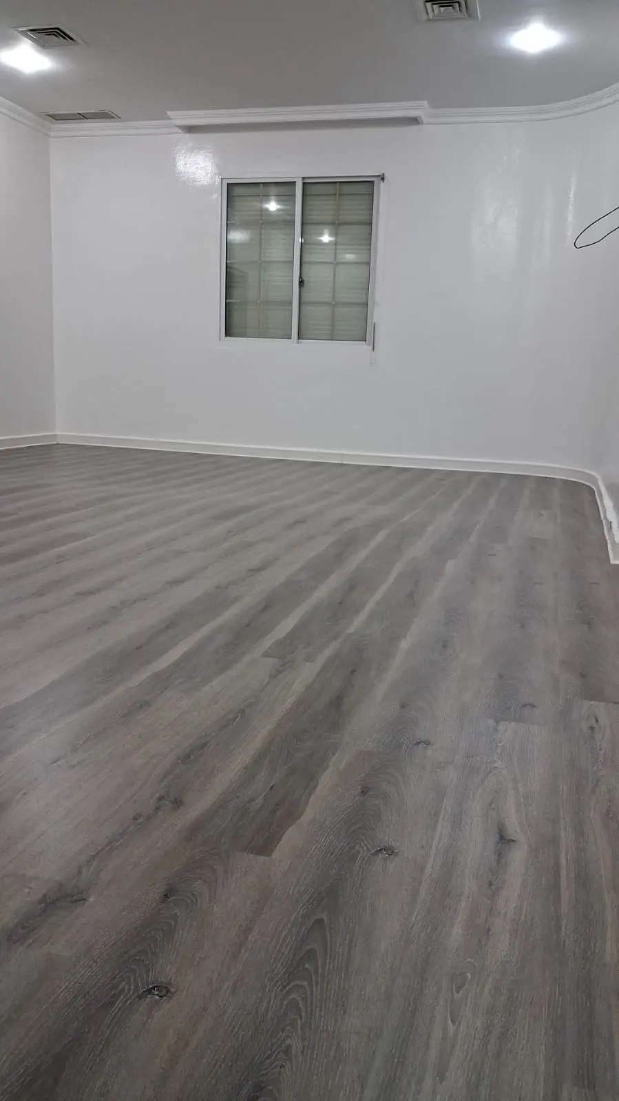 Rent Apartment in Surra
