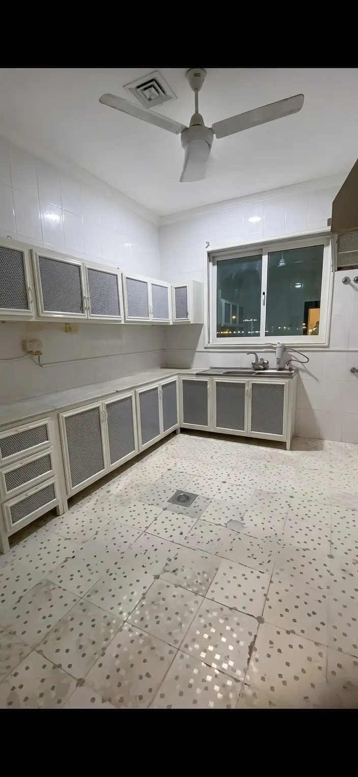 Rent Apartment in Hateen