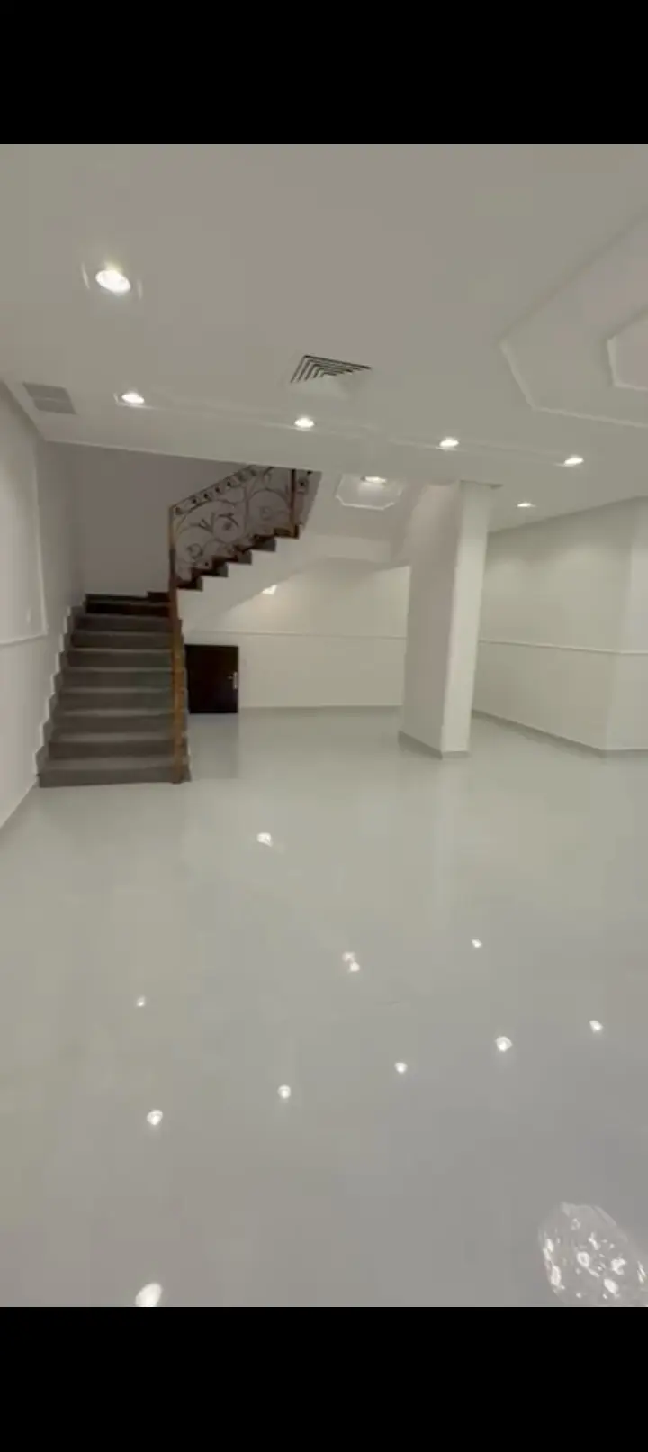 Rent House in Surra