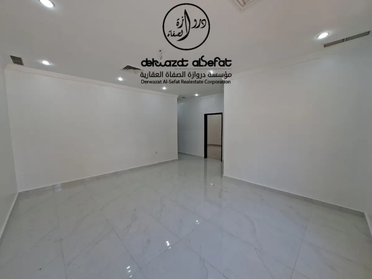 للإيجار شقة في سلوى