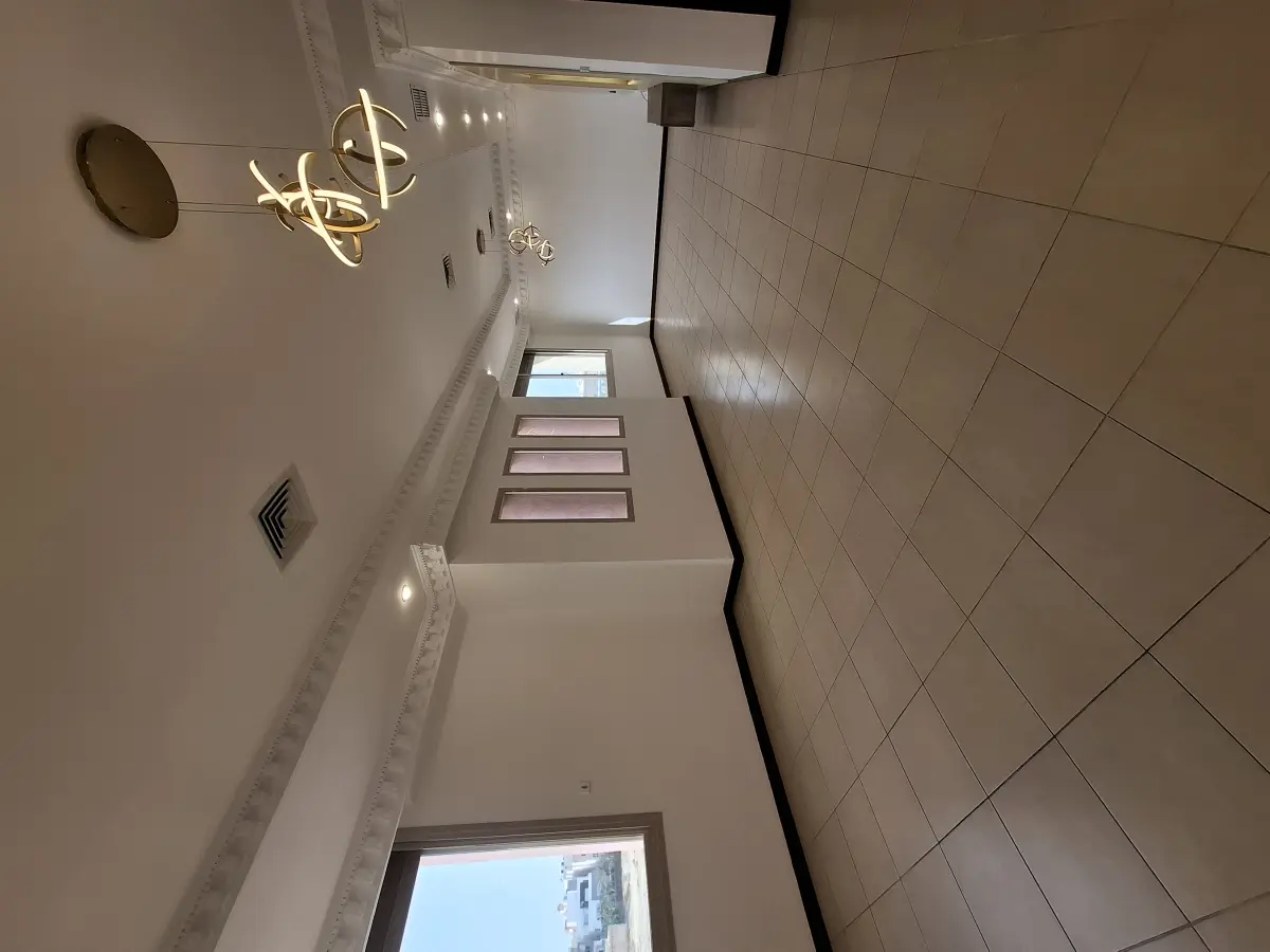 Rent Floor in Siddeeq