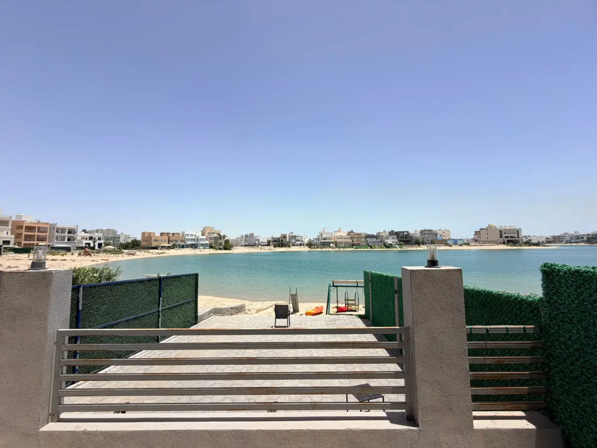 Rent Chalet in Sabah Al-Ahmad Sea City - Khiran