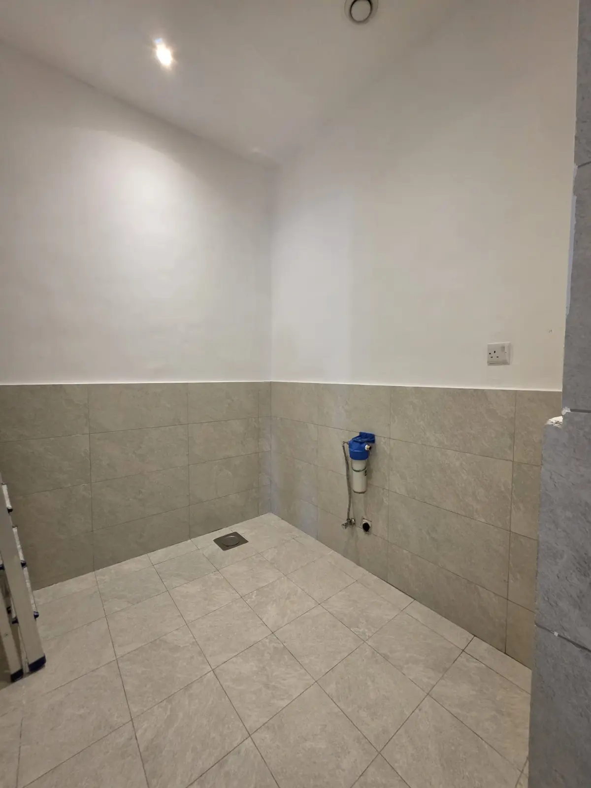 Rent Apartment in Rumaithiya
