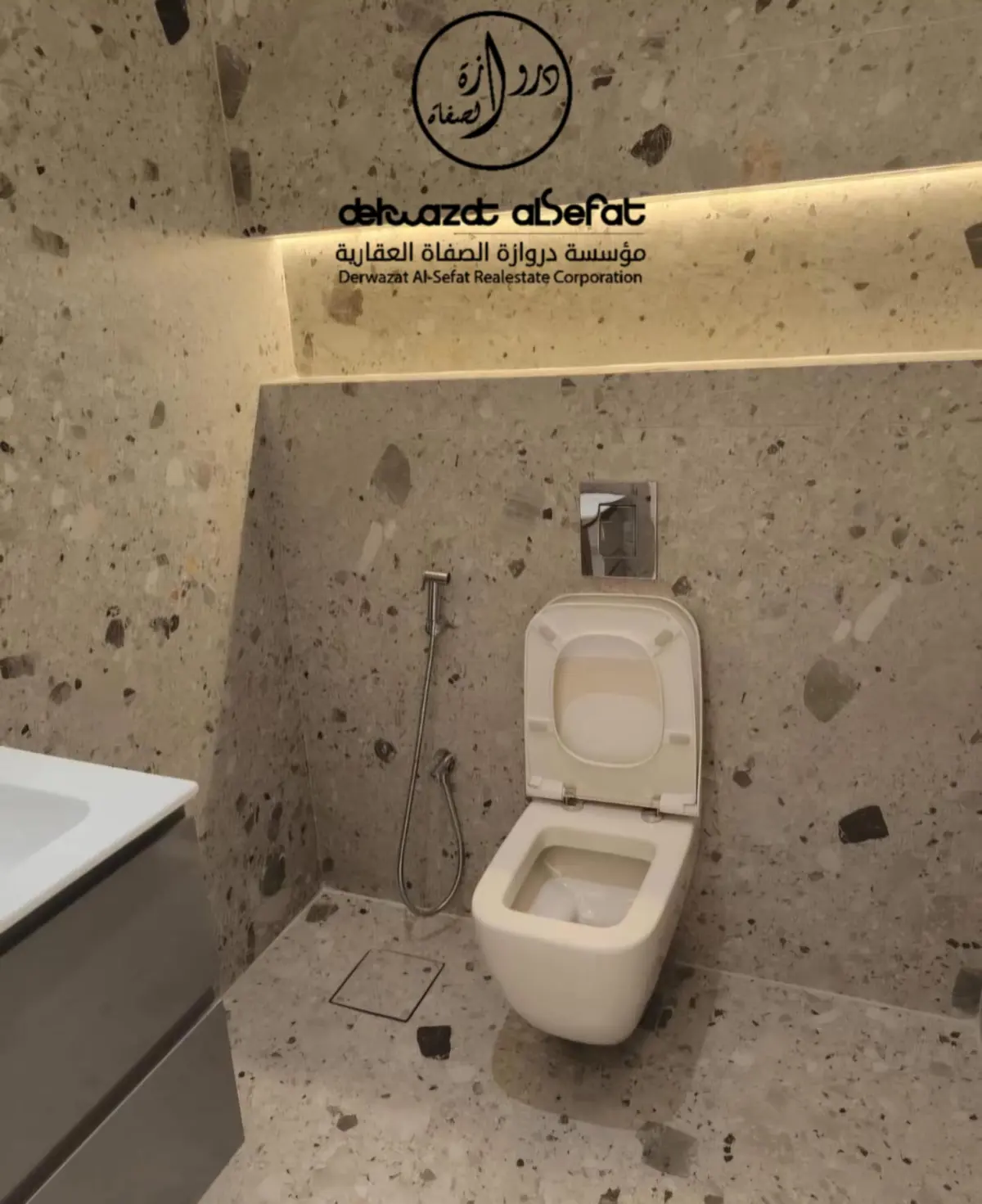 للإيجار دور في مشرف