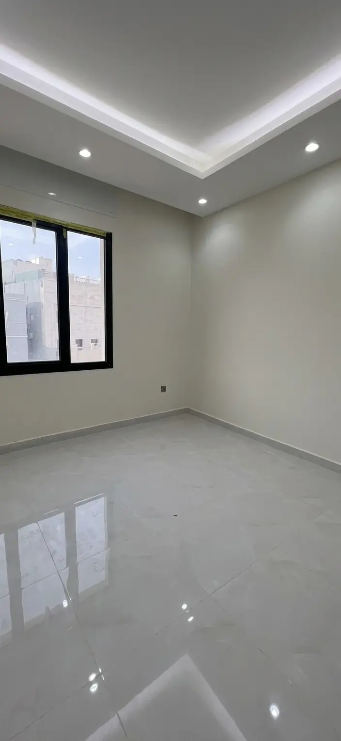 Rent Apartment in Khaitan South New
