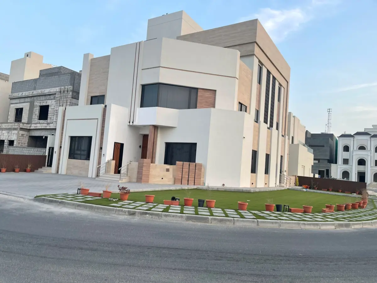 للبيع بيت في المطلاع