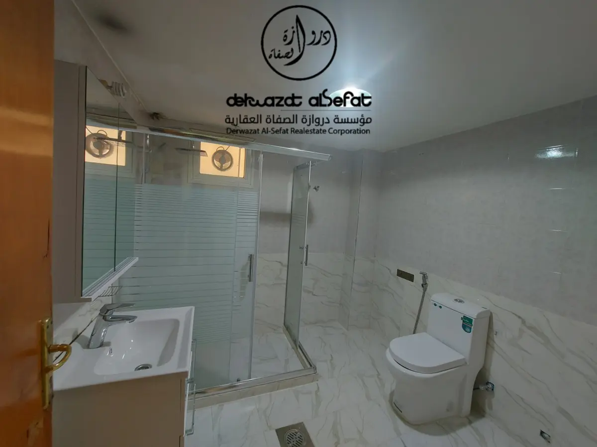 للإيجار شقة في السرة
