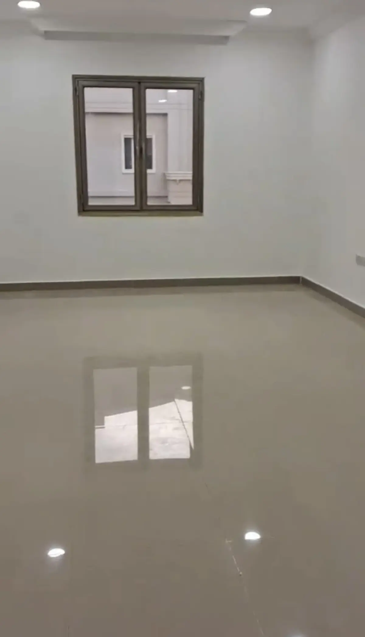 للإيجار شقة في الفنيطيس