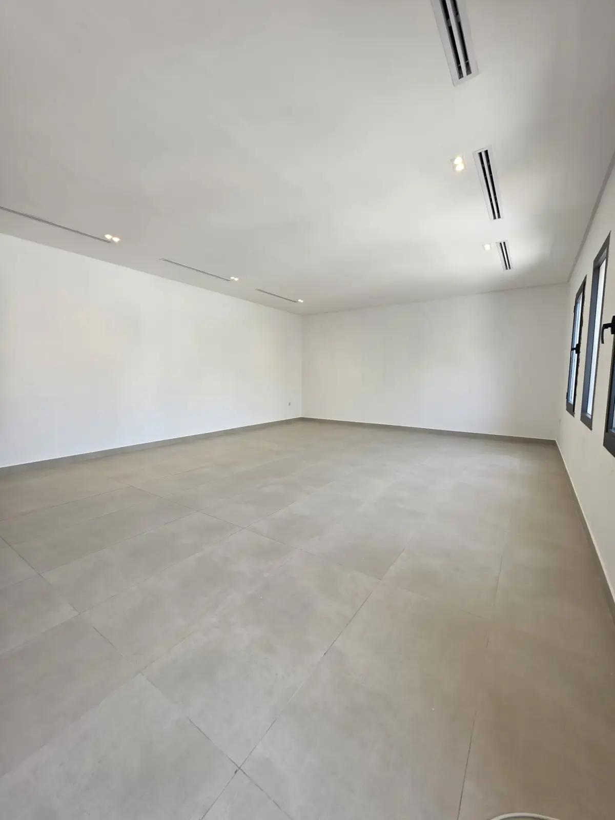 Rent Apartment in Rumaithiya