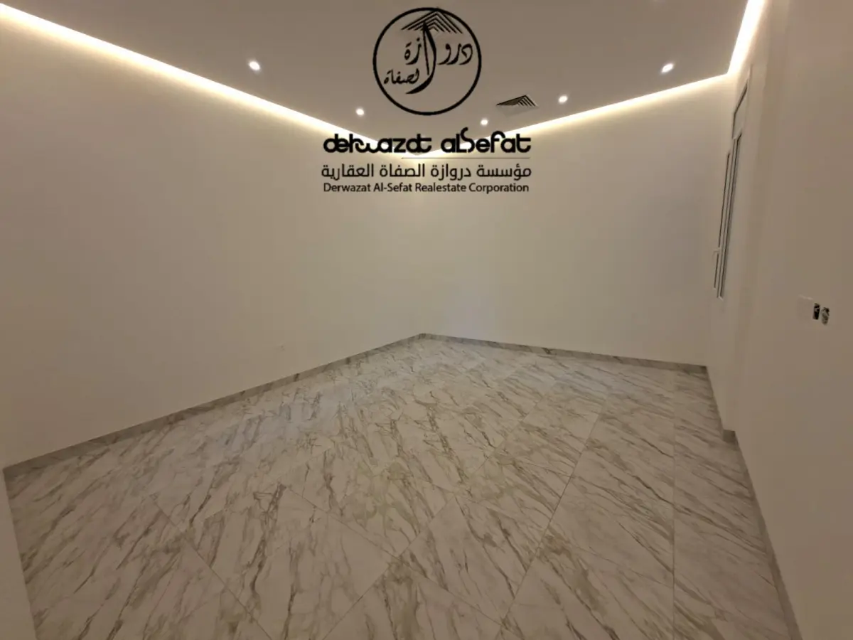 للإيجار دور في جنوب عبدالله المبارك
