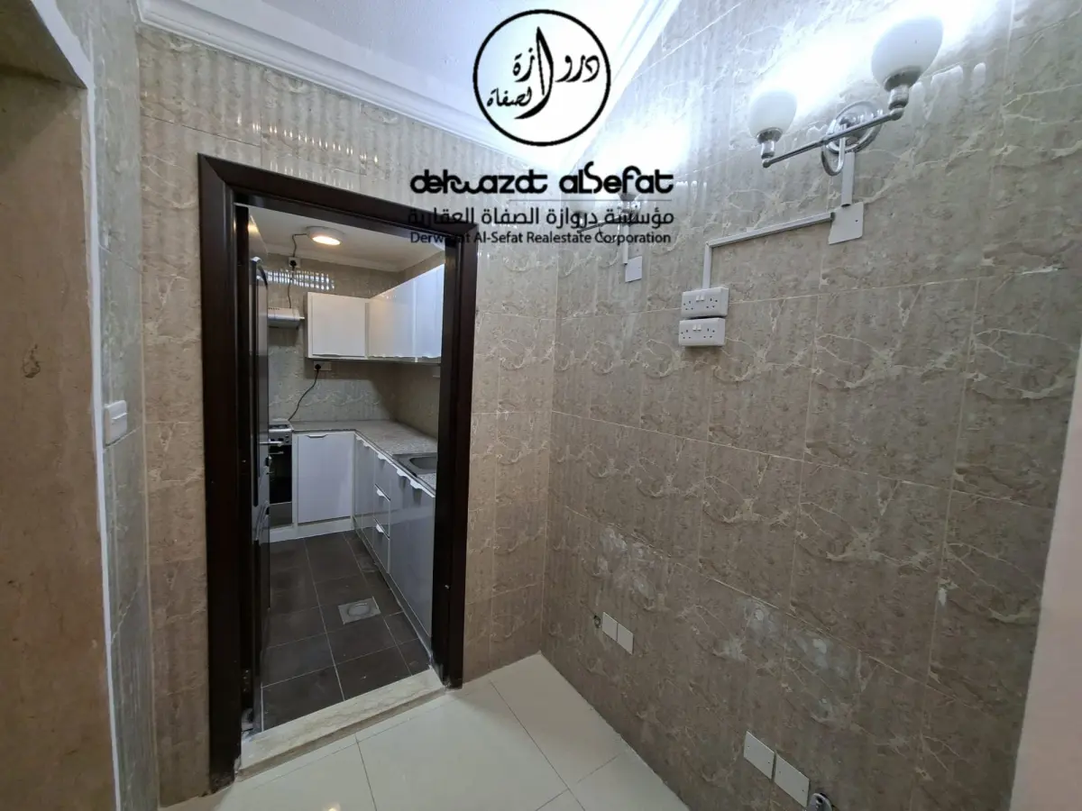 للإيجار شقة في ابو فطيرة
