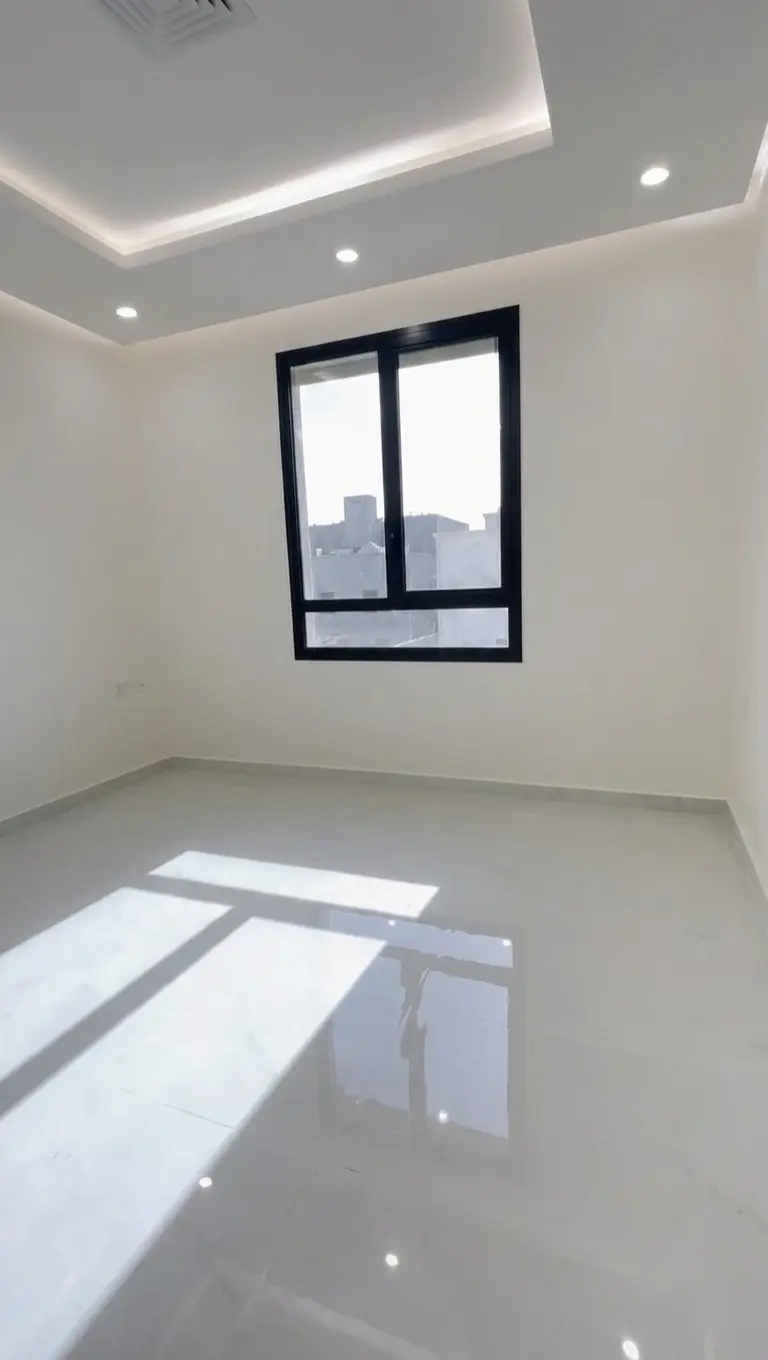 Rent Apartment in Khaitan South New