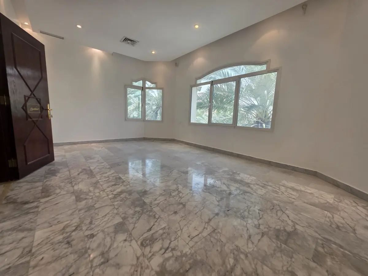 Rent House in Mishref