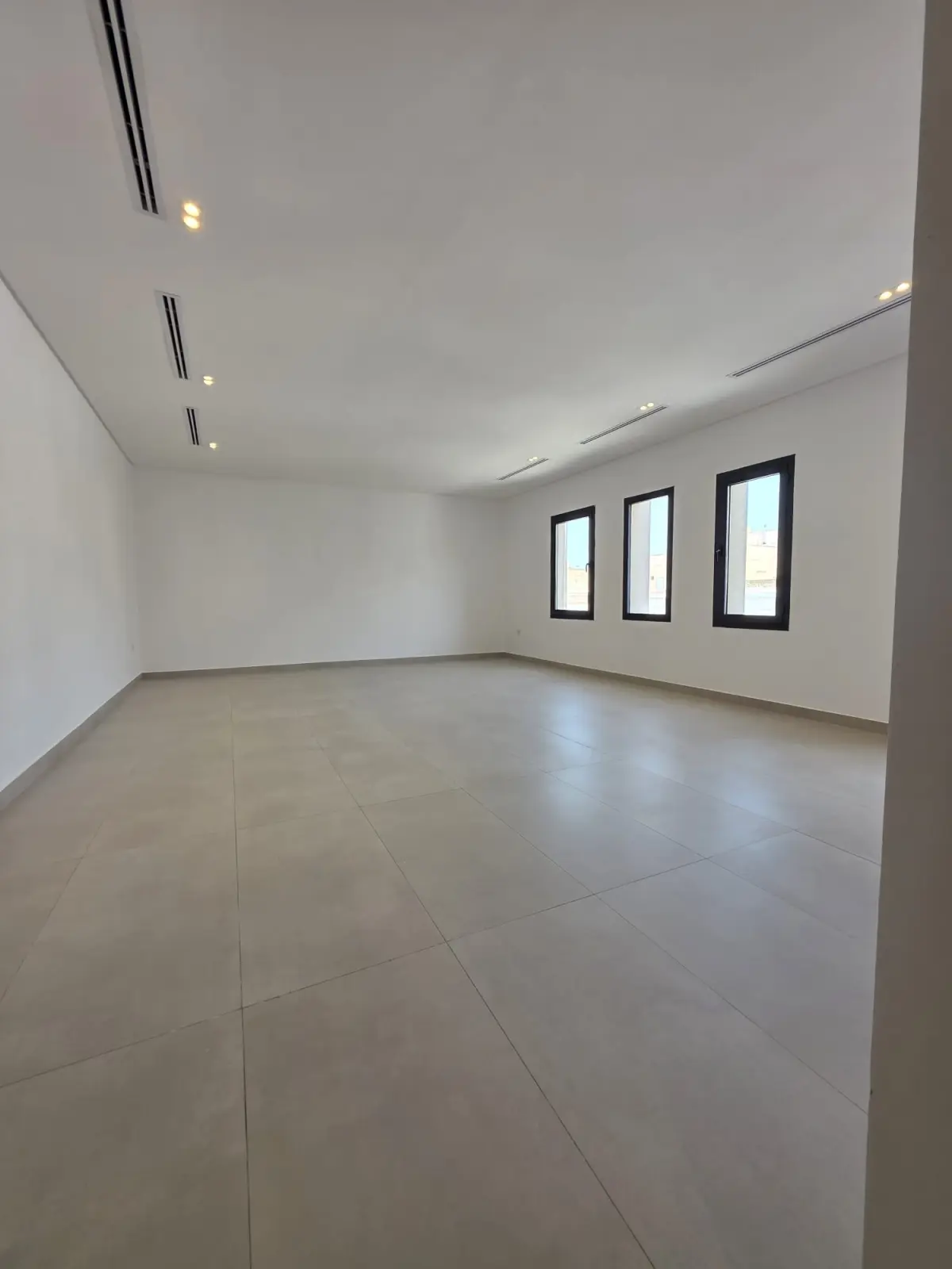 Rent Apartment in Rumaithiya
