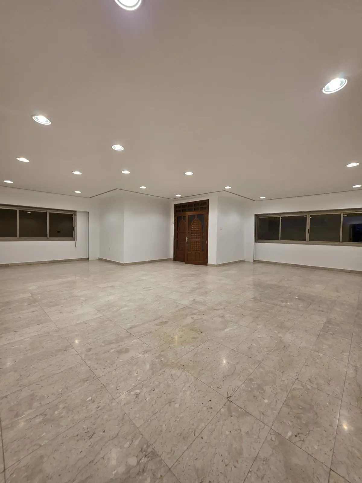 Rent House in Jabriya